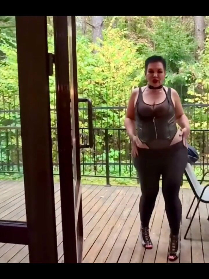 KarmenMilf: Brzy bude vydáno nové video