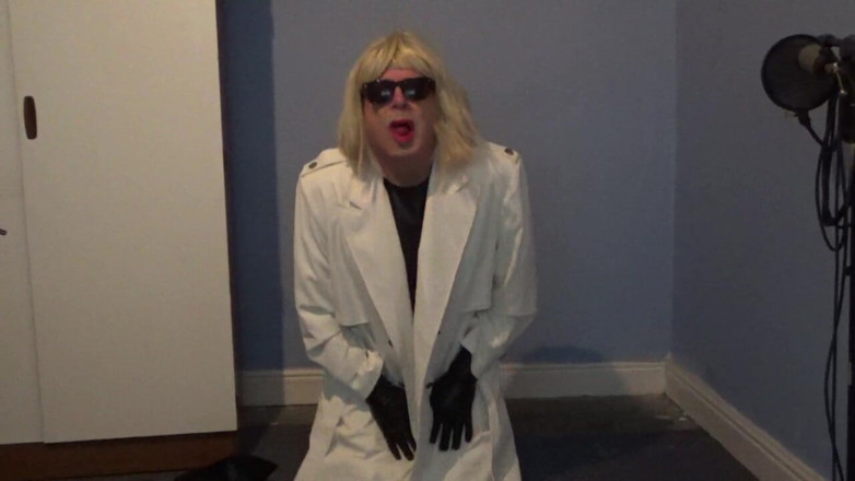 Leather Kirsten: Fun with a Shoe
