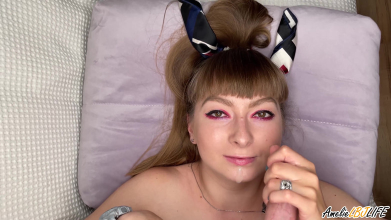 Amelie Dubon: Kız arkadaş 69 pozisyonunda büyük yarağı derinden emiyor ve döl yutuyor