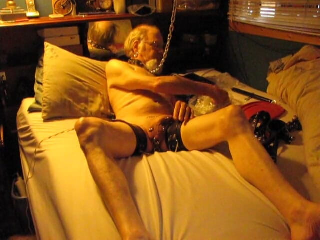 Fastninja's studio: Auto-bondage à la maison