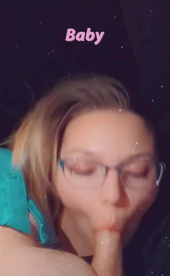 Funhousewife69: Sucking His Cock While Working, Gotta Suck and Work
