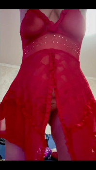 The Red Outfit Is New, How Do You Like It?