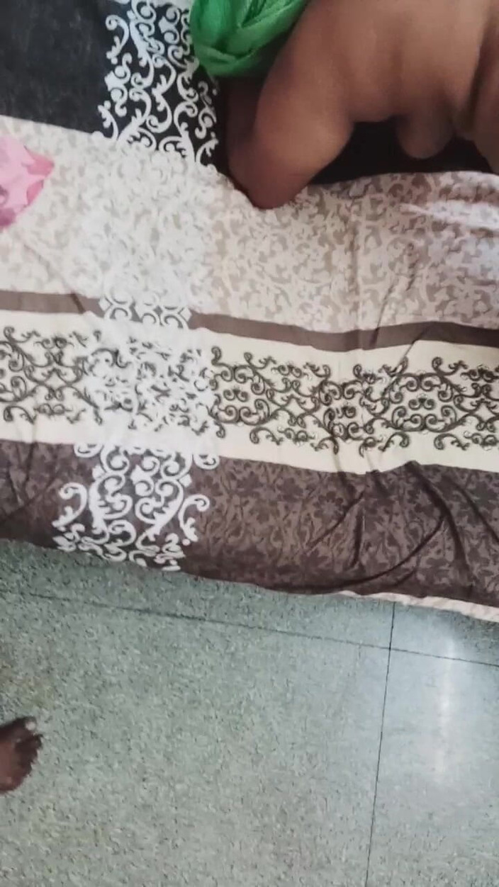 Silver man9: Ibu rumah tangga asal tamil