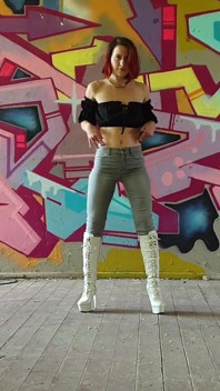 Chůze a škádlení v mých bílých botách - Části 1 a 2