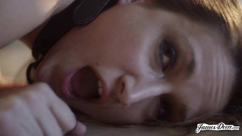 James Deen: Mystica Jade трахається в груповусі