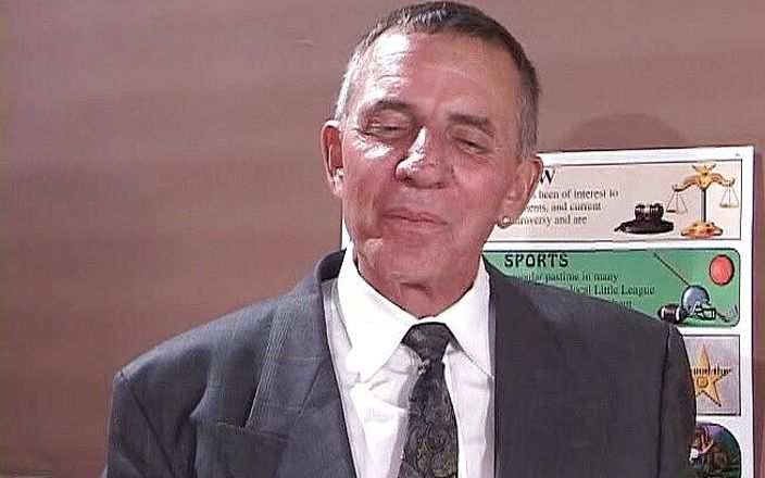 OLD X: Yo, el director y profesor
