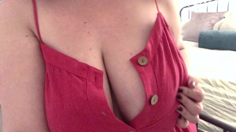 cutejayne: BBW fuck hubby's friend double dildo penetration