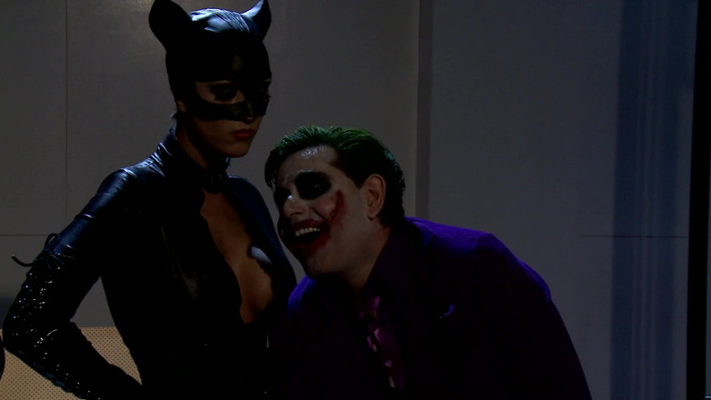 Very hot hardcore: Catwomen seksi dan Harley Quinn dikongkek oleh arahan melancap