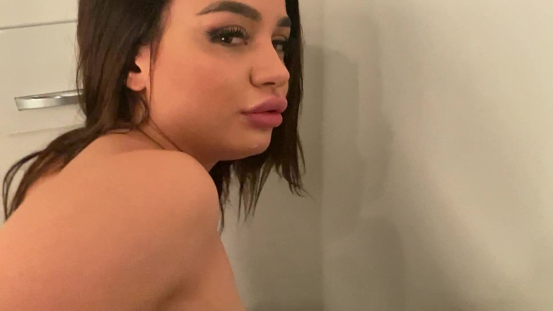 Freddy Gong: Martina Smeraldi V Freddy Gong Long BBC Fucks Hard a...