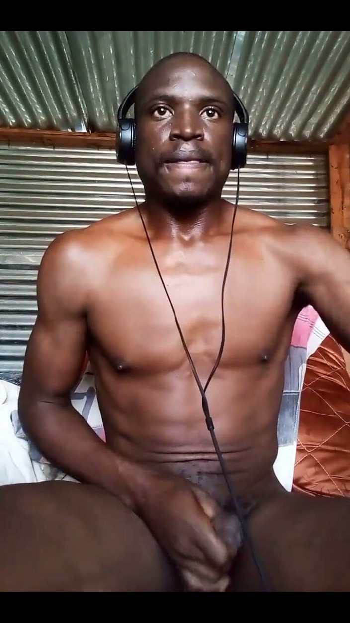 Mr_african: Acariciando bbc, grandes bolas, gozada na minha mão