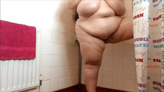 NikNak_BBW: GRUBAski prysznic z dużymi piersiami