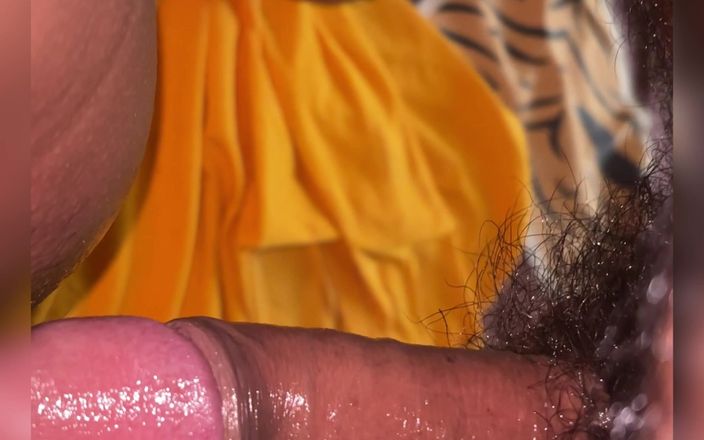 Mohini Lucknow Desi girl: Yenge kayınbiraderi tarafından sikiliyor, arkadaş