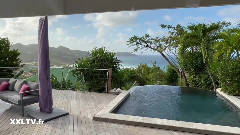XXLTVFR: On Holidays with Tiffany Leiddi
