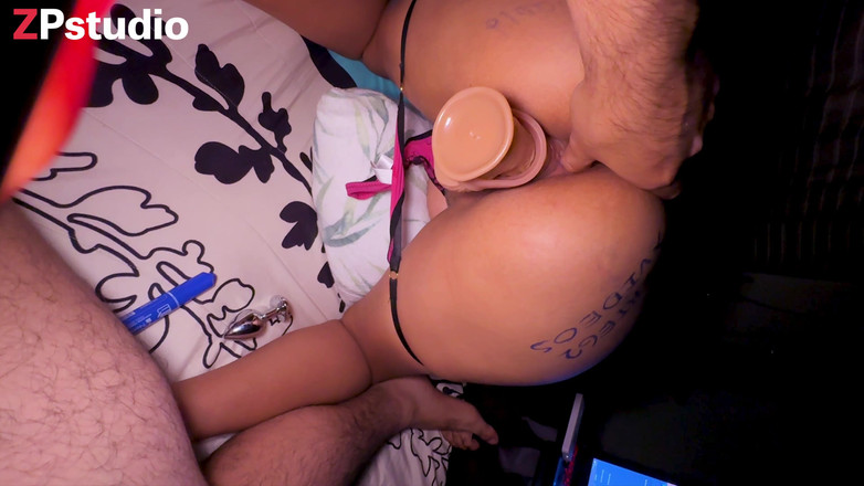 Susyzuperpete: Big Ass Mexican Enjoys Huge Dildo She Moans Very Rich...