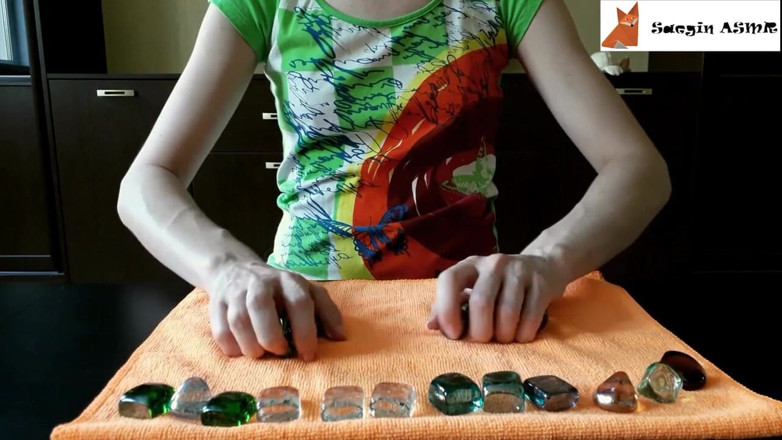 Saegin: 1[ASMR] Glas kulor och stenar (inget snack)