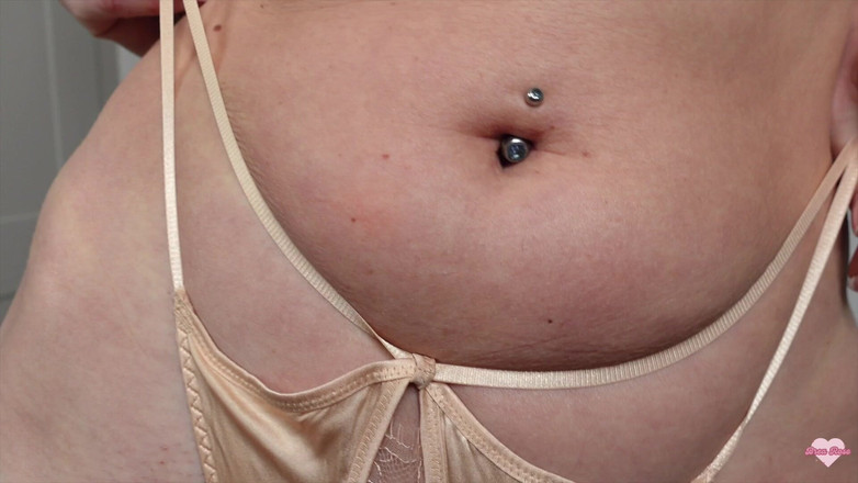 Brea Rose: 继母的神奇项链