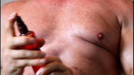 Gaybear1966: 게이 곰 Daddy 덩어리 근육 곰 운동과 마사지. 흑인 대물 자지에게 따먹히는 밀프