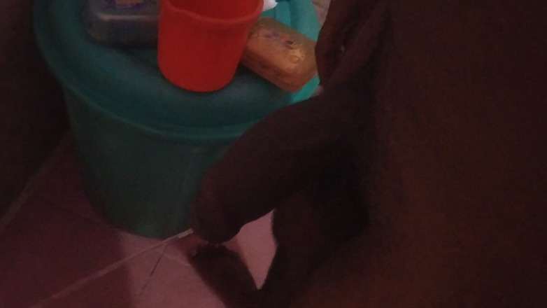 Tamil 10 inches BBC: Tamil 25 centimeter grote zwarte lul ochtenderectiesessie