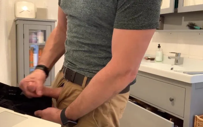 TJenner: I'm Jerking off Rock Hard Cock and Cumming at Home -...