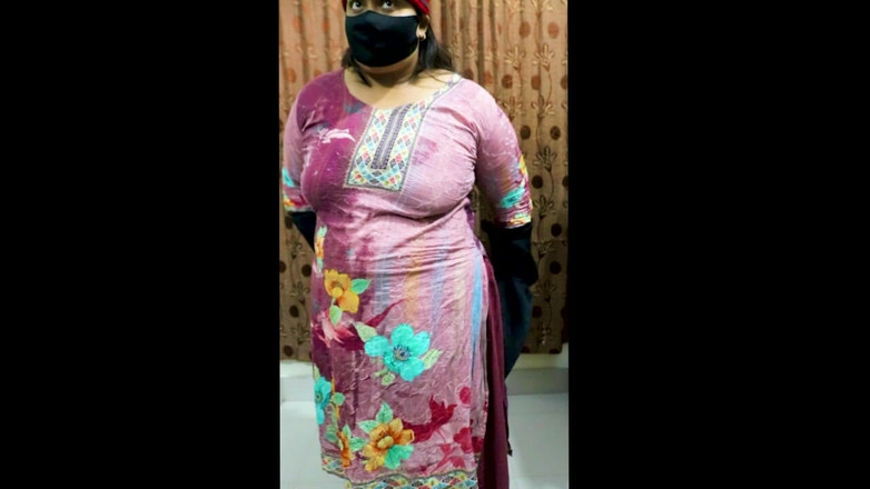 Morjenabb: 德西裸体表演孟加拉指法德西肮脏的谈话