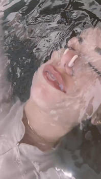 4K první latinská bohyně podrobena bplay swinsuit water