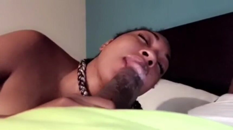 Fijii pornbox: Ebenholz, dicker hintern, liebe halsfick, bettelt um ein gutes kehlen-training...