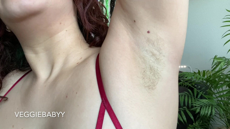 Veggiebabyy: Aanbid mijn harige, bezwete oksels