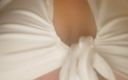 Amateur sex for you: Cachonda esposa sola en casa masturbándose con un consolador grande...