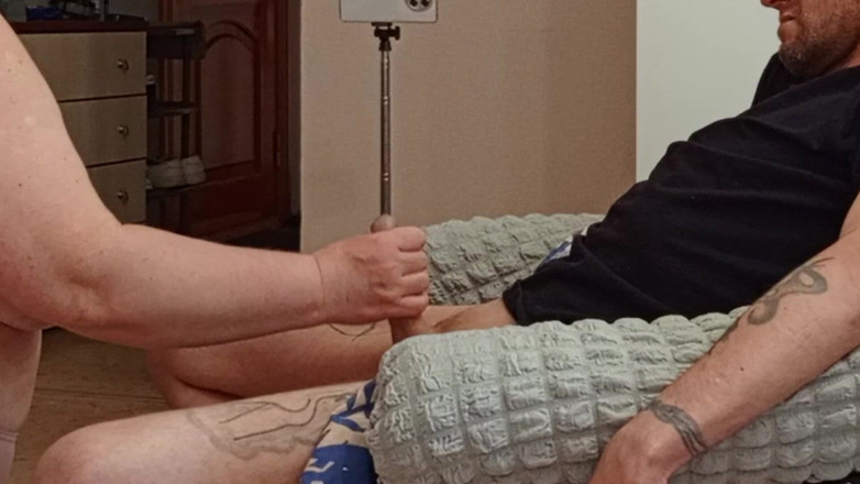 Zona901: I Do Blowjob Blowjob and Jerk off My Stepson's Dick...