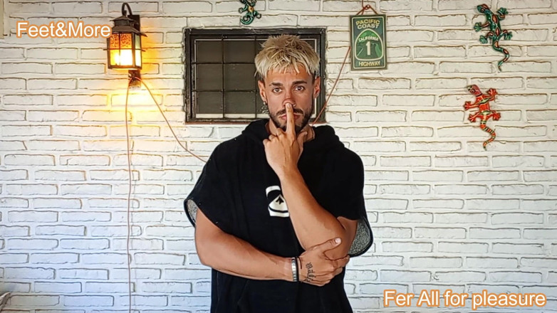 Fer All for pleasure: Fer Mengawal hidung kawan tuan alphanya
