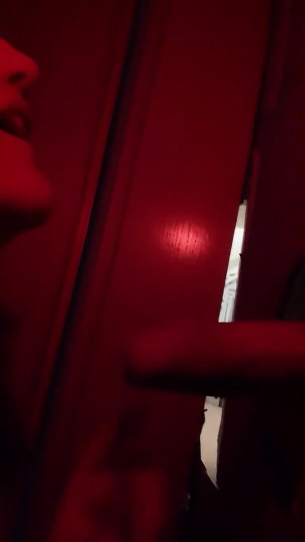 BBW Beth: Gloryhole se sousedem