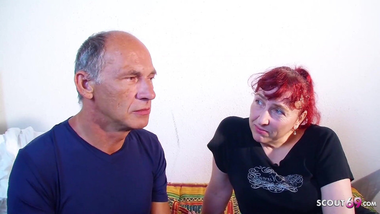 Full porn collection: Una coppia di anziani fa sesso con il loro vicino...