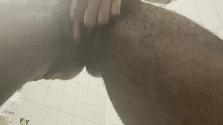 Ebony Amputee: Joc cu
