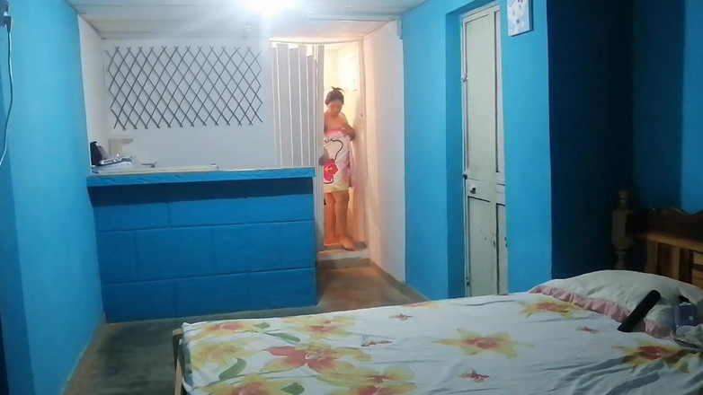 Sexysweet0455: Morena de gran culo es muy cachonda termina masturbándose su...