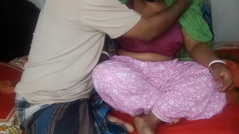 Sabina244: Người mẹ Bangladesh hứng tình có kinh nghiệm và trưởng...