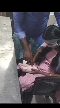 तमिल 18+ लड़की
