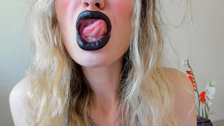 Rarible Diamond: Black Square Lips