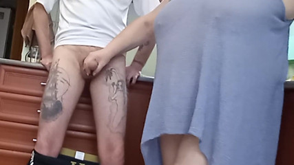 Zona901: I love when a bitch jerks off my dick