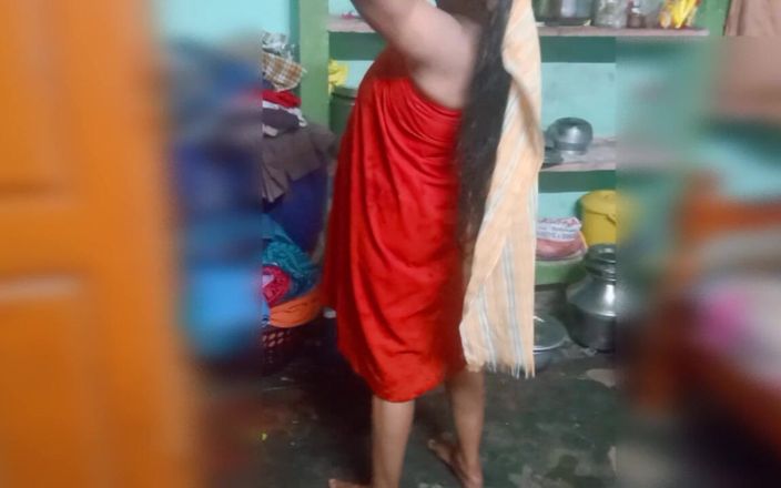 Priyanka priya: Tamilska piękna dziewczyna kąpielowa zmienia sukienkę
