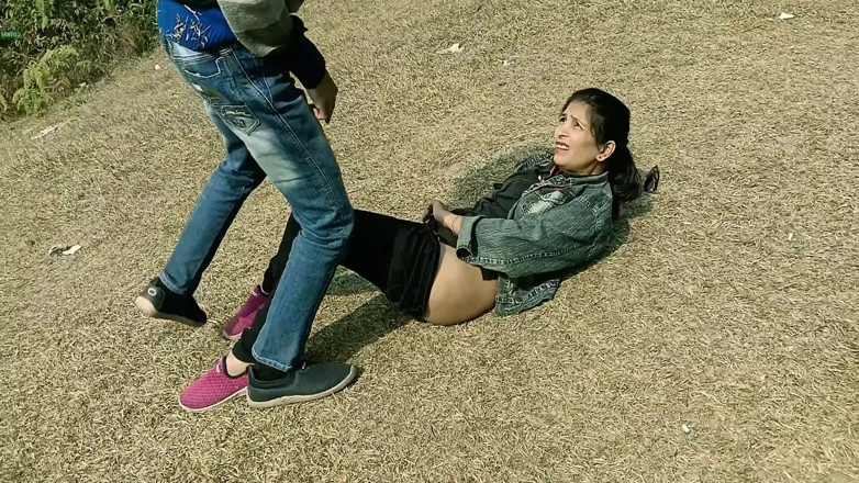 Anjalisingh_sexy: 18 Year Old Indian College Boy Hot Sex with Mature...