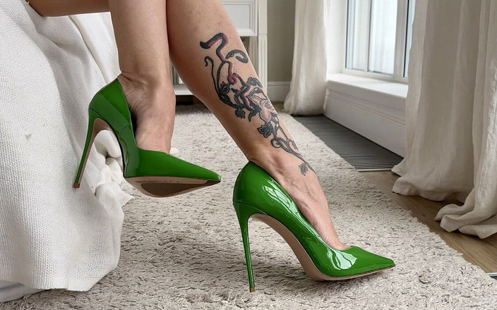 Julia domaina: Tacones altos clásicos verdes, tacones de aguja de 12 cm y...
