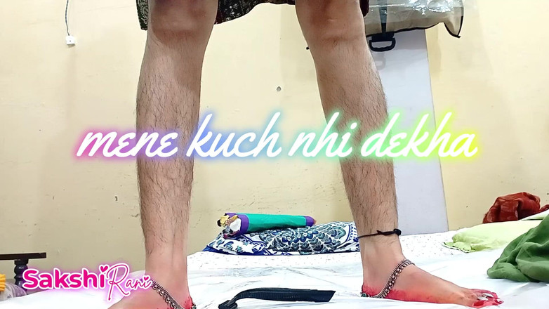 sakshi_raniii: Holení kundičky nevlastní sestry