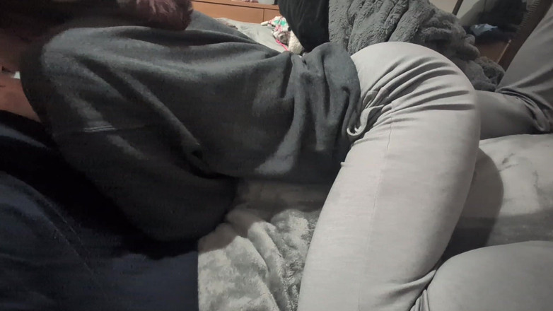 Mimiandevan: Leker med fru fötter under avsugning pOV