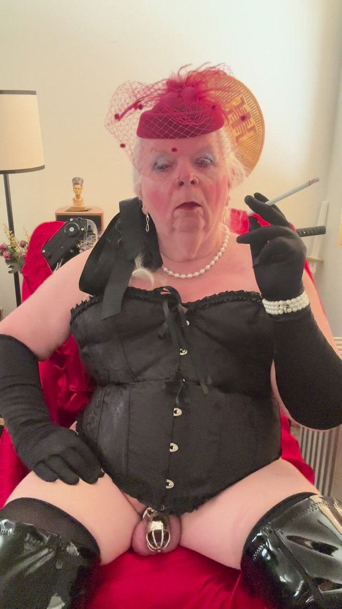 Constance: Wieczna osobliwość