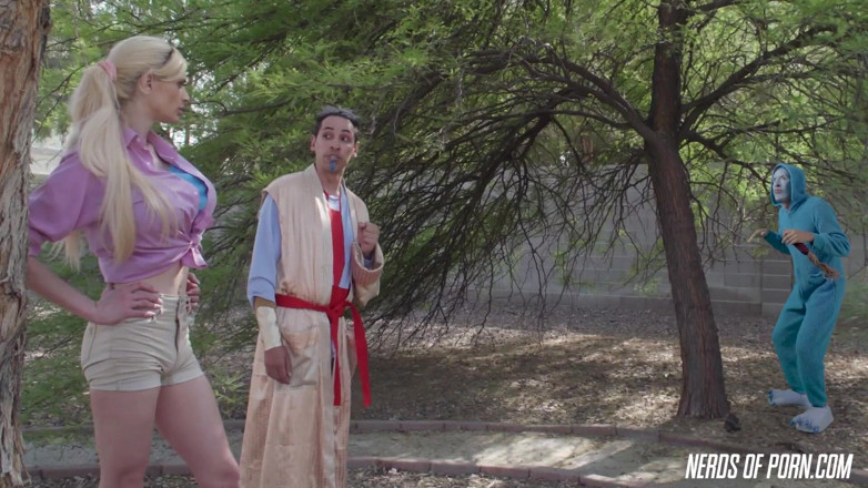 Nerds Of Porn: Jeffrassic porno - des ringards du parc à thème porno