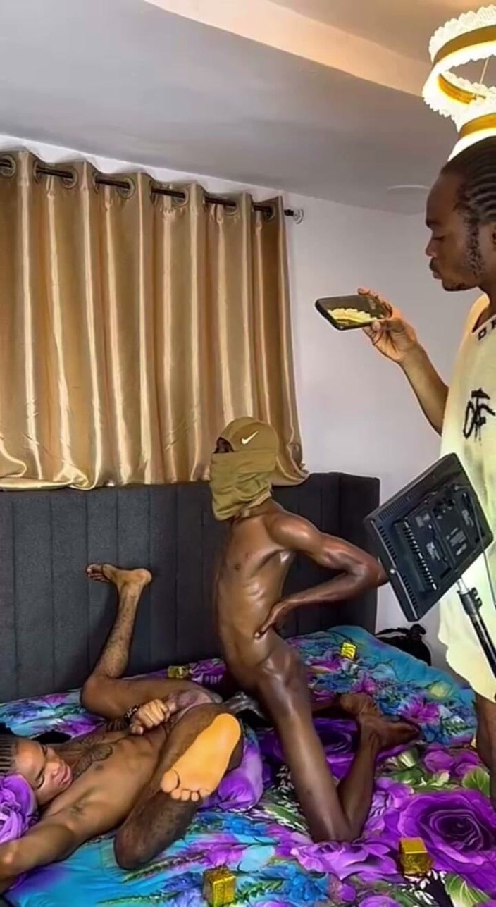 Queen no limit x: Don’t Watch This with Anyone Nearby