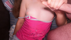 Love_Adventures: Tiny Tit Babe ssie i szarpie się