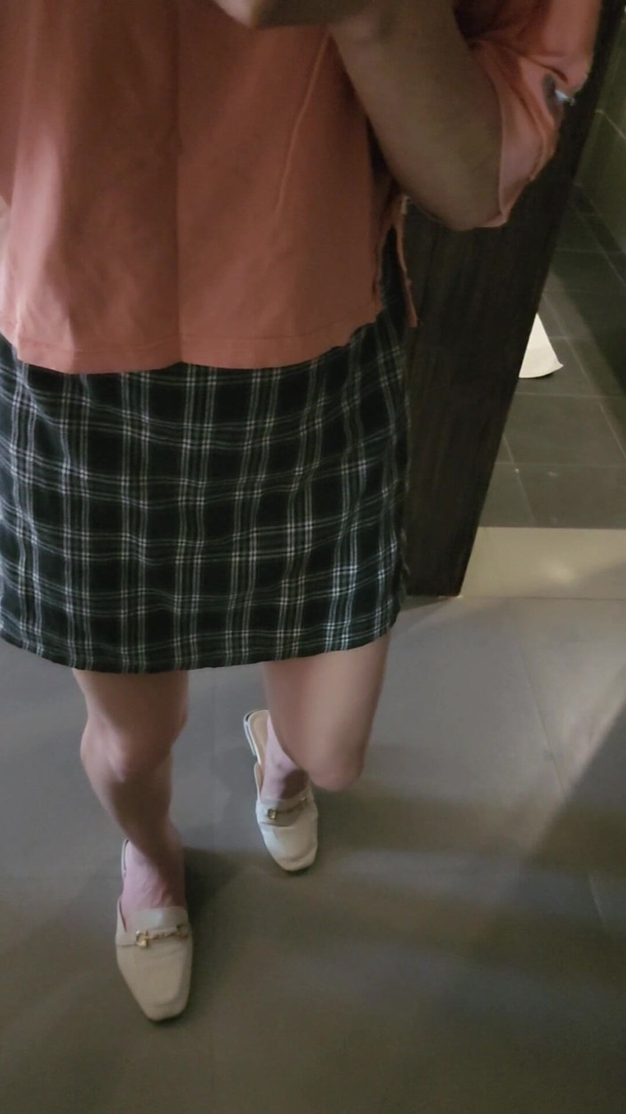 Taiwancdgirl: Il tatuaggio osceno della trappola Tingxuan