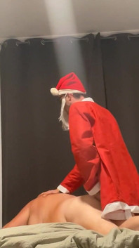 Santa přišel od části 2 táta byl dobrý kluk