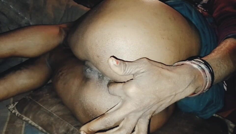 Deshi girl 9: Kiedy zobaczyłem gruby tyłek od tyłu